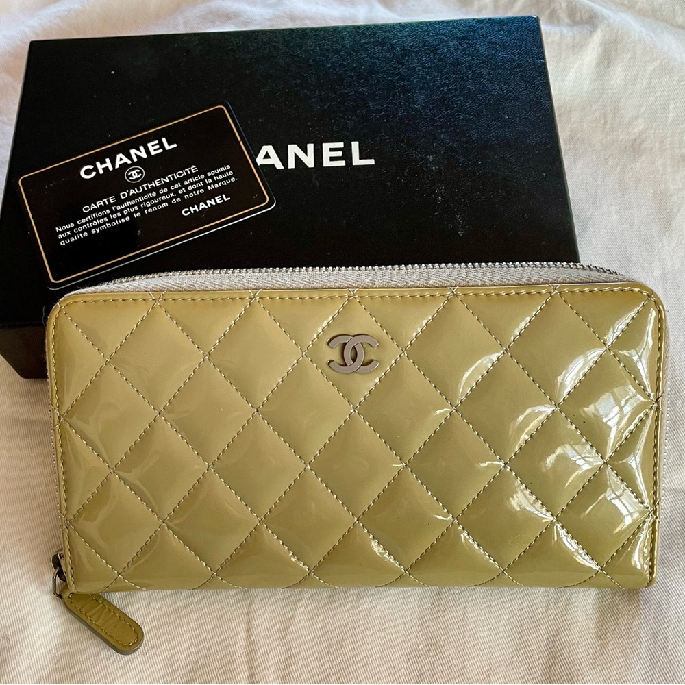 Chanel Maltelasse Patent Leather Wallet